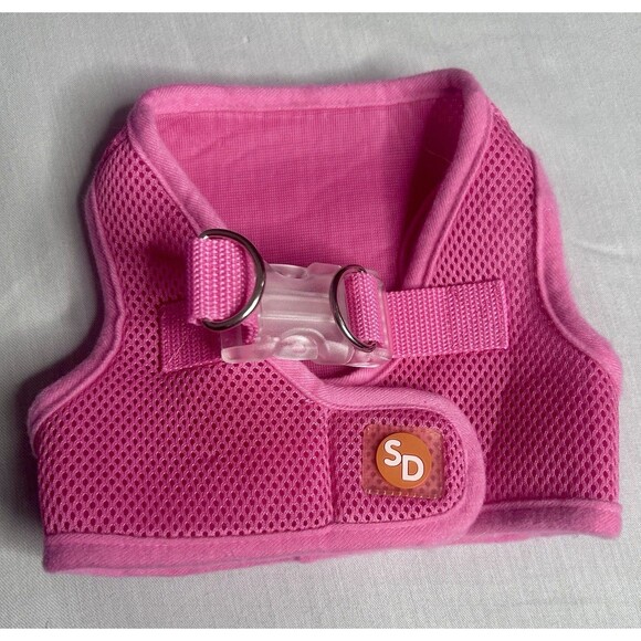 Pink Simply Dog Harness Size M. Pre-Owned. - Picture 1 of 3